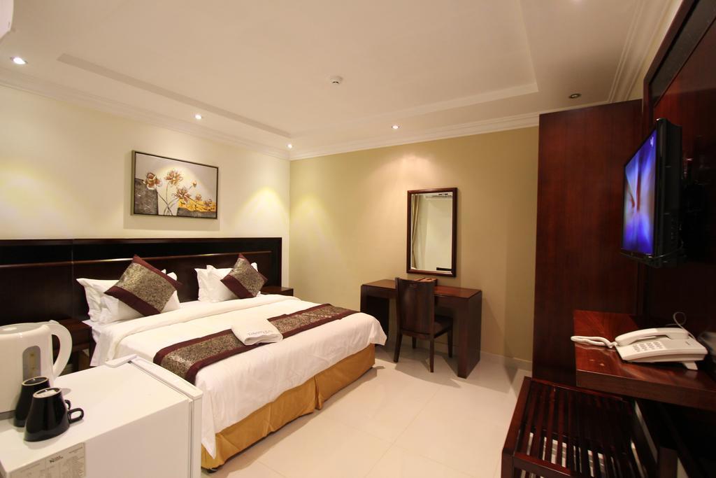 Taleen Alaqiq Hotel Apartments Riade Quarto foto